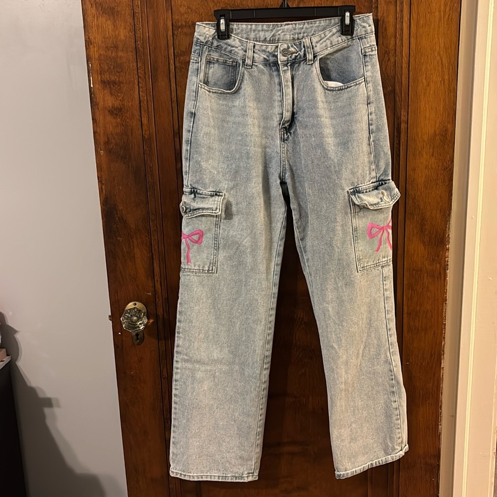 Hand Painted Pink Bows Shein Light Wash Cargo Jeans Size M